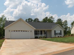 257 Jordan Springs Dr, Duncan, SC 29334