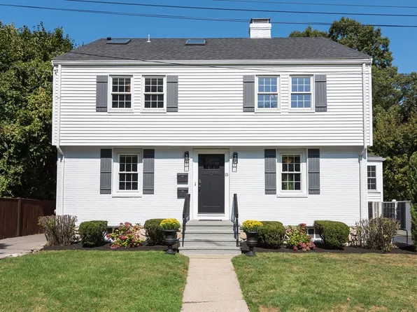 15 Maguire Park, East Walpole, MA 02032