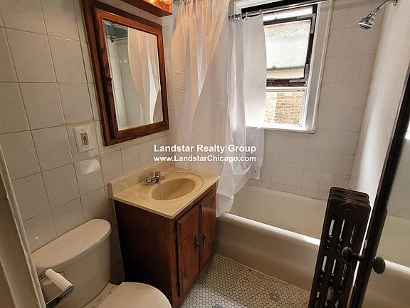 5th image of 4650 N Elston Ave #C6