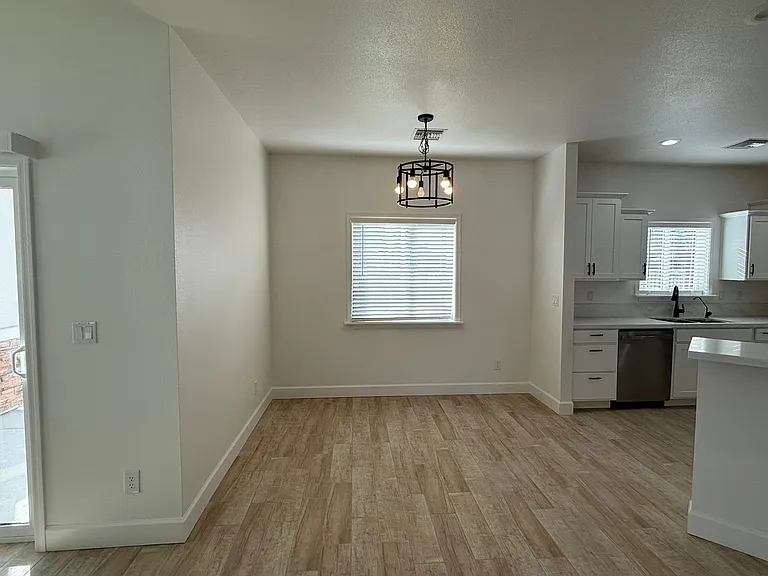 5640 S Desert Lakes Dr — Photo 11