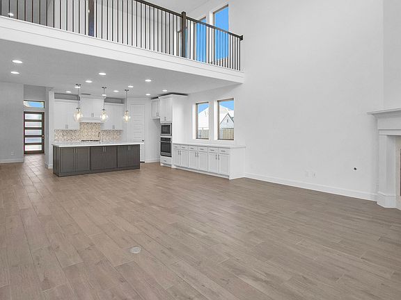 2nd image of 21211 Palm Arbor Dr