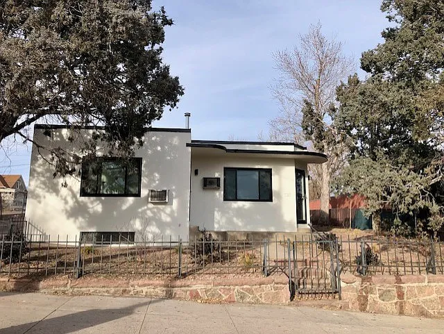 2 bed, 808 sqft, $1,295 — Photo 4