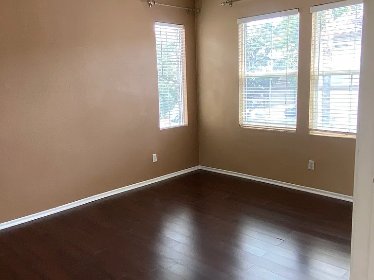 6353 Avenida De Las Vistas #1 — Photo 13
