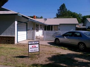 1635 W Roseburg Ave, Modesto, CA