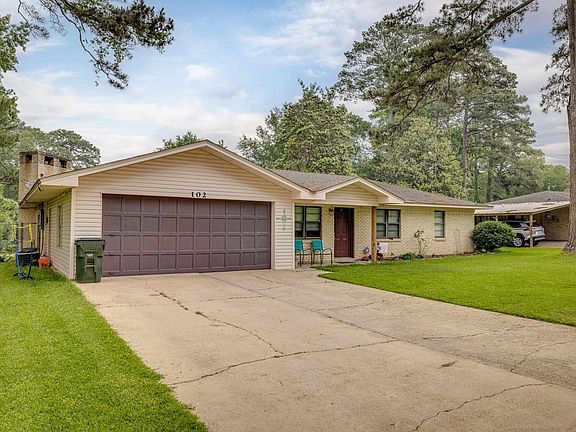 3rd image of 102 Sharon Dr