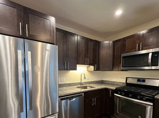 194 Hillside St #4, Roxbury Crossing, MA 02120