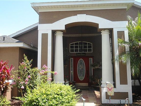 3rd image of 2205 Lange St