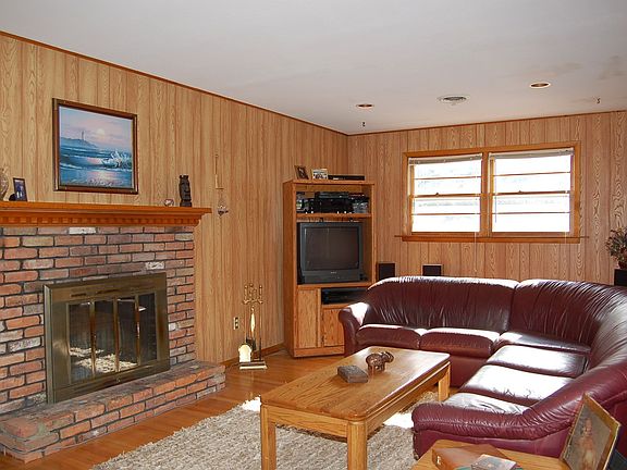 5th image of 46 Juniper Dr