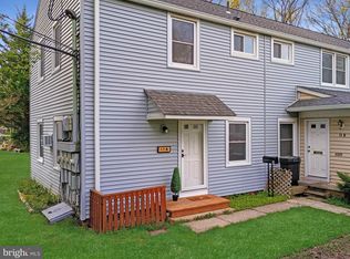 11 Hillside Rd, Greenbelt, MD 20770