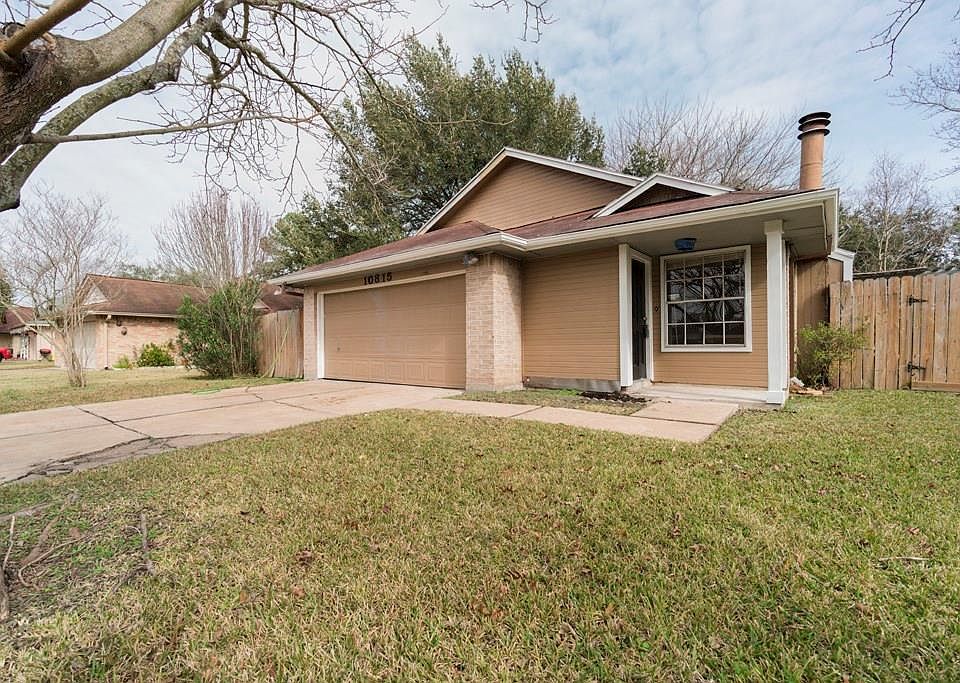 1st image of 10815 Garden Place Dr
