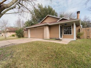 10815 Garden Place Dr, Sugar Land, TX 77498