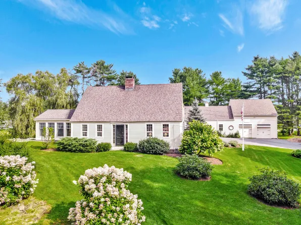 428 River Road, Woolwich, ME 04579