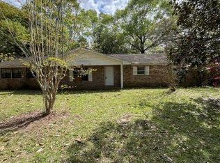 557 Walkiah Bluff Rd, Picayune, MS 39466