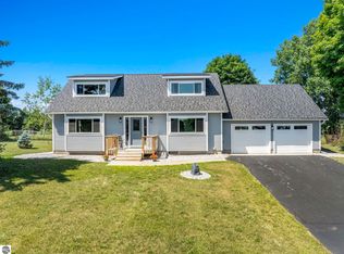 619 N West Silver Lake Rd, Traverse City, MI 49685