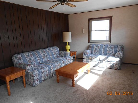 5th image of 805 Green Meadows Dr