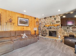 3262 Douglas Ave, East Troy, WI 53120