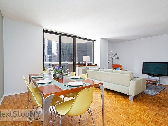 2nd image of 224 E 52nd St APT 23