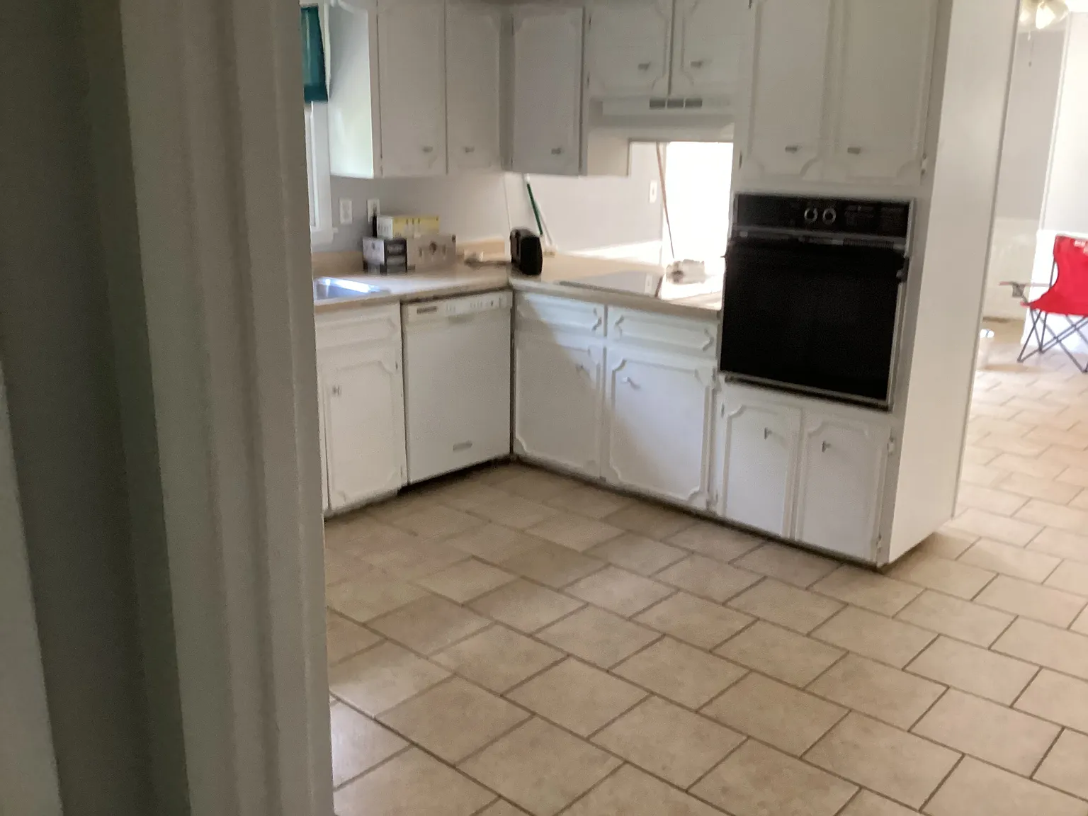 4 bed, 1595 sqft, $1,695 — Photo 4