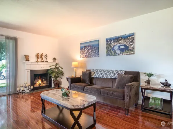 12415 NE 130th Court #H102, Kirkland, WA 98034