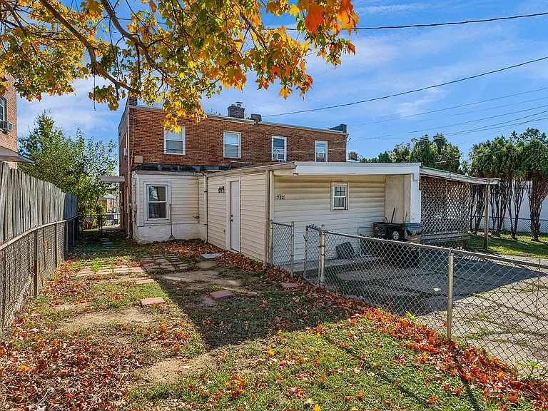 1722 Yakona Rd #A — Photo 20