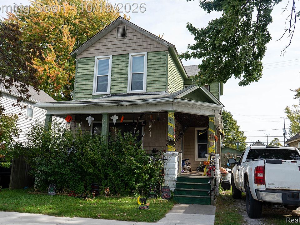 2706 Gratiot Ave, photo 3