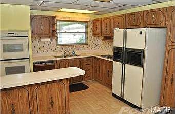 4th image of 4806 Stanhope Dr