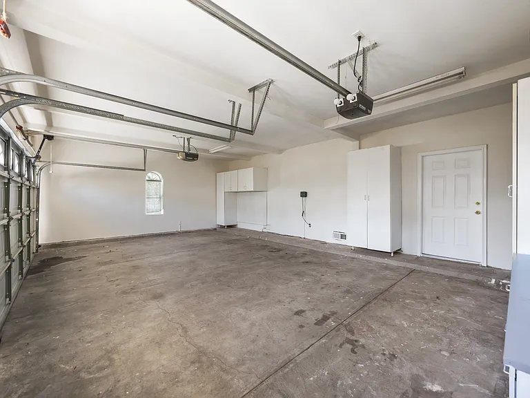 9911 Garibaldi Ave — Photo 13