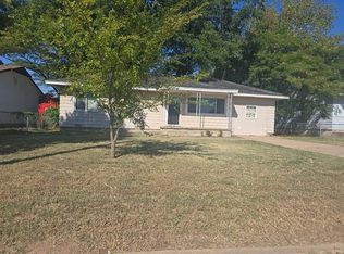1417 Virginia Ave, Blackwell, OK 74631