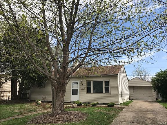 16  Thornton Drive Fairborn OH 45324
