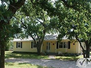 330 Twin Oaks Rd, Mineral Wells, TX 76067