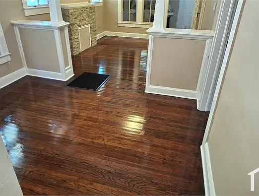 3 bed, 1000 sqft, $1,100 — Photo 3