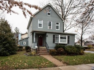 222 Center St, New Milford, NJ 07646