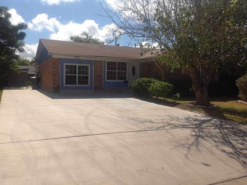 2nd image of 1202 Cedar Dr