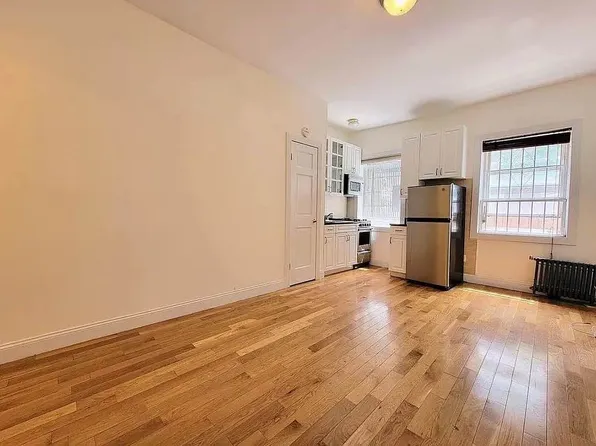 111 East 26th Street image 1 of 5