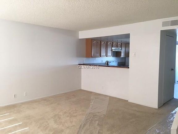 5th image of 2080 Karen Ave #27