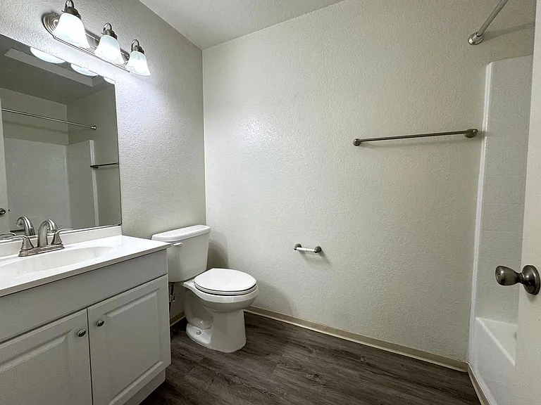 6 Dakota Dr #D — Photo 13