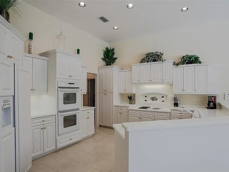 7005 Stanhope Pl — Photo 15
