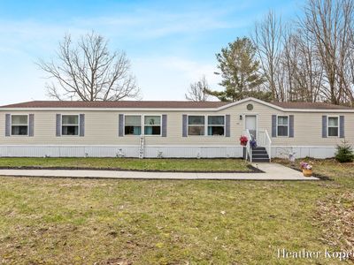125 San Souci Dr NW, Sparta, MI, 49345