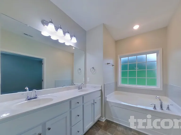 741 Mitscher Dr — Photo 8