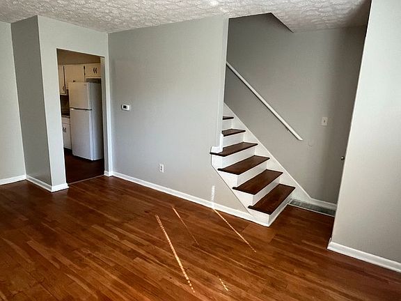 2nd image of 1171 Sanborn Pl APT A
