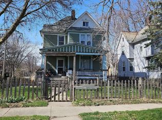 239 Lincoln Way, Dixon, IL 61021