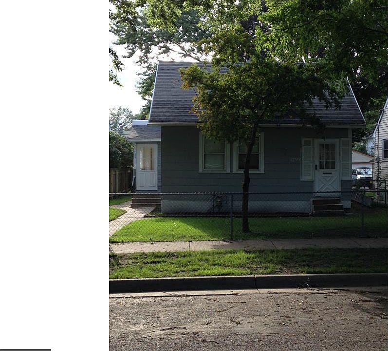 2nd image of 1299 Marion St