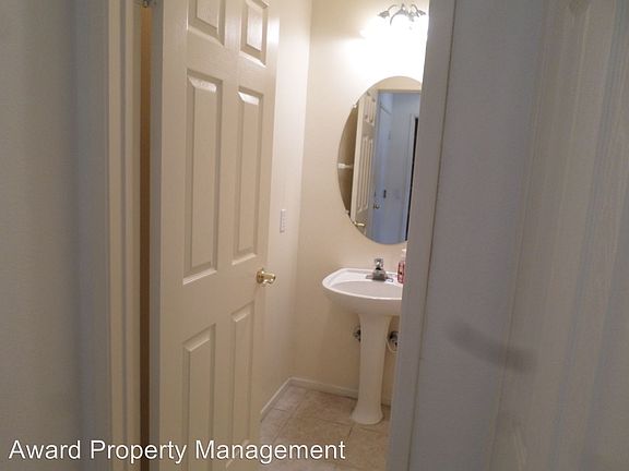 5th image of 32570 Vail Creek Dr