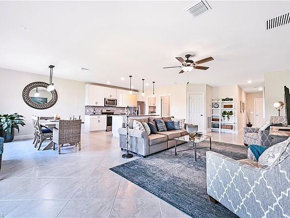 4th image of 5908 Gala Dr