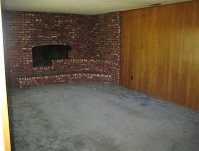 5th image of 6549 Palm Dr