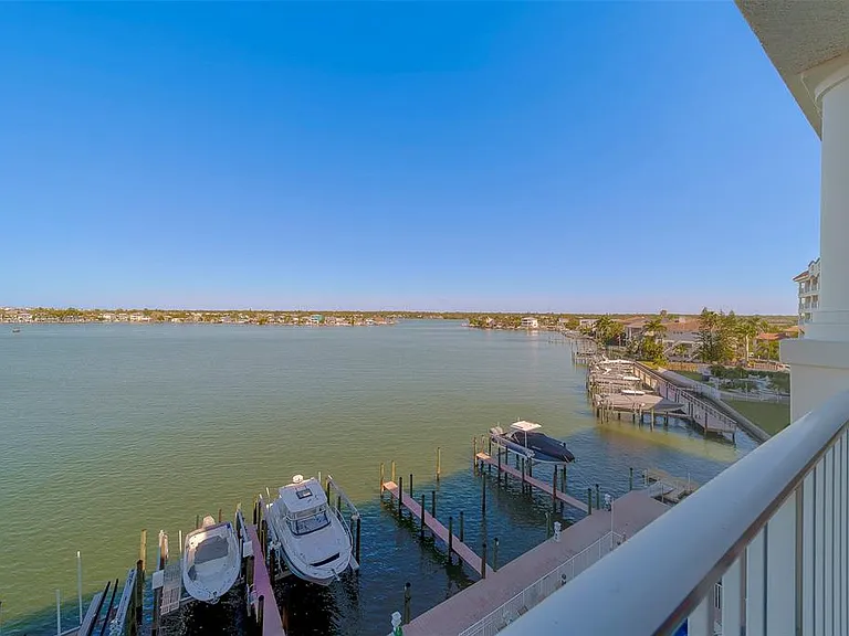 17735 Gulf Blvd #501 — Photo 51