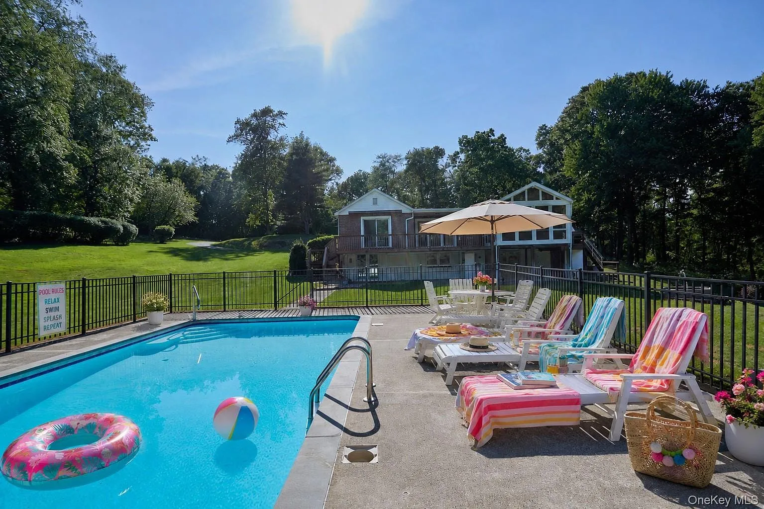 3 bed, 2.0 bath, 1782 sqft, $4,200 — Photo 3