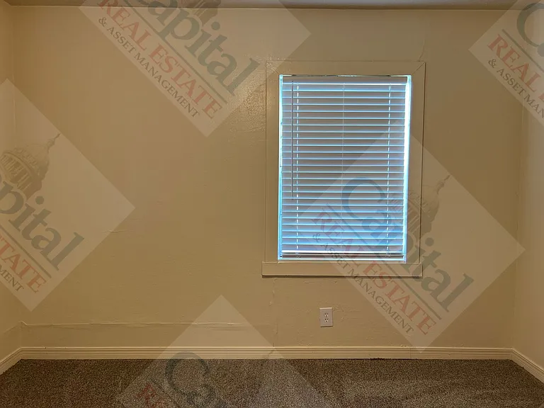 806 Bell Dr — Photo 23