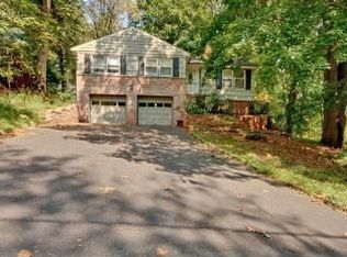1-A Burnett Ter, West Orange, NJ 07052