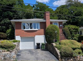 53 Oakley Rd, Watertown, MA 02472